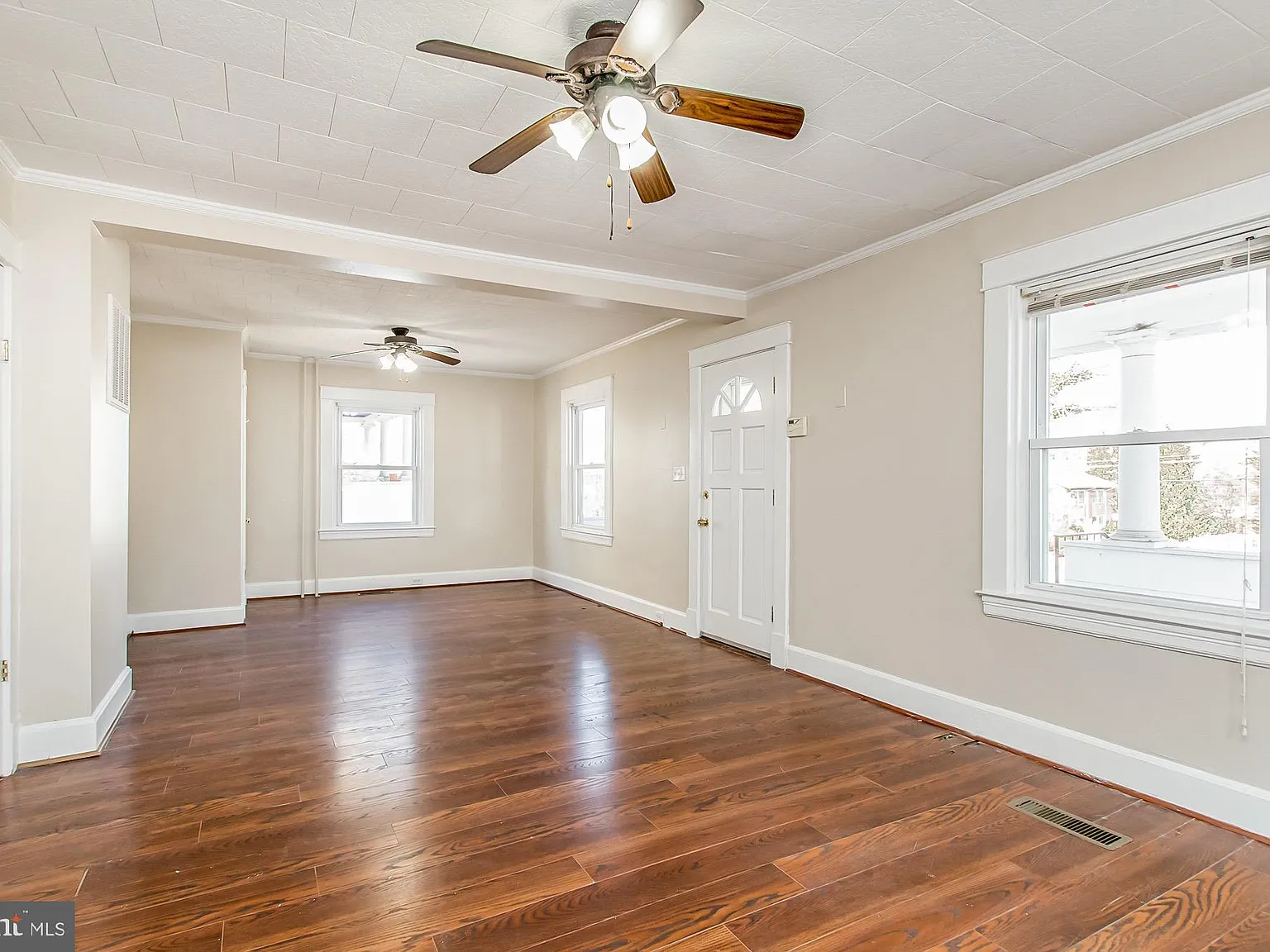 4 bed, 1800 sqft, $3,295 — Photo 4