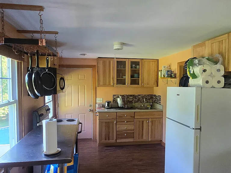 34 Tucker Ave #34B — Photo 3