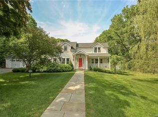 785 Pleasantville Rd, Briarcliff Manor, NY 10510