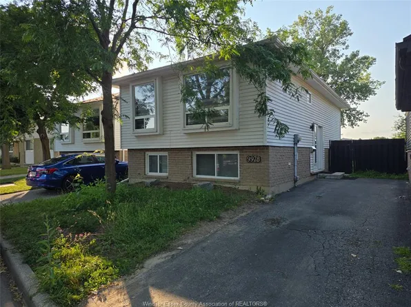 9978 Forest Glade Ct #5, Windsor, ON N8R 2B9