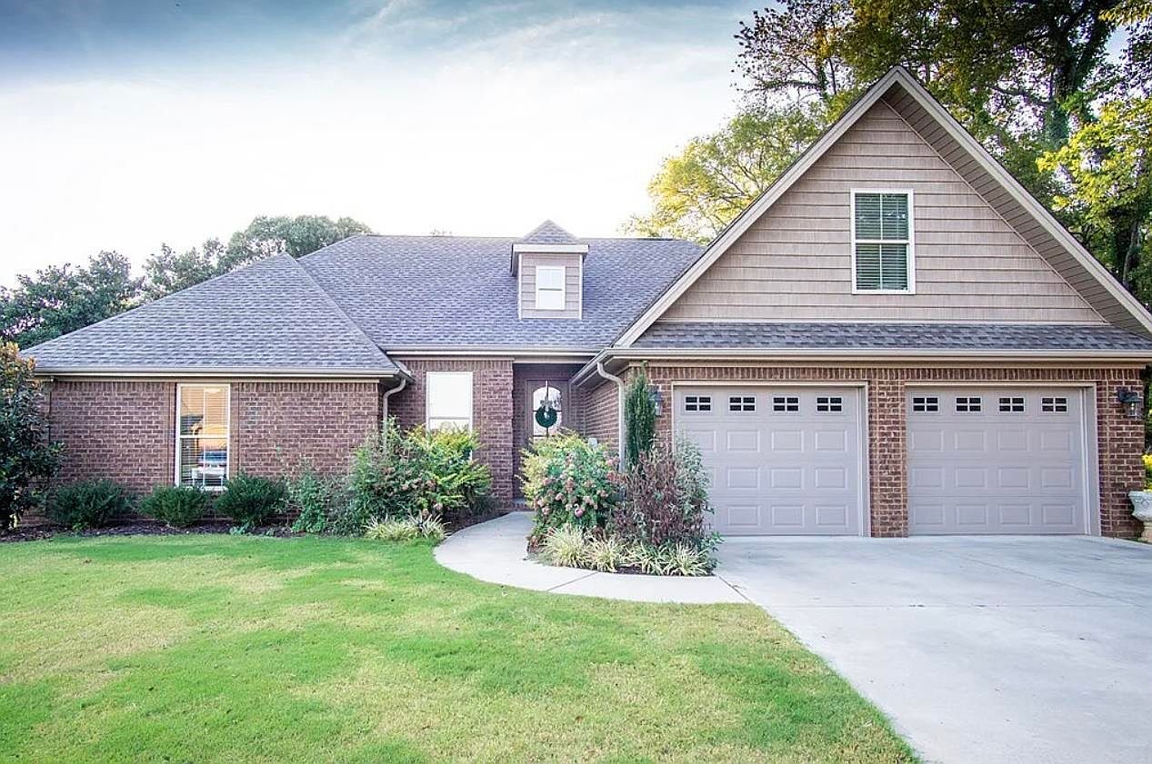 124 Rhett Dr, Muscle Shoals, AL 35661 Zillow