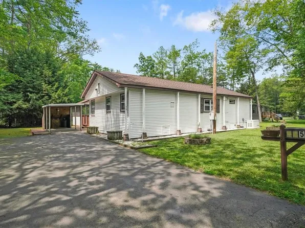 58 Grove Street, Godeffroy, NY 12729