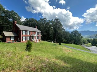 7011 Malinda Rd, Salem, VA 24153