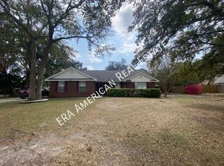 3008 Via Conquistadores, Navarre, FL 32566