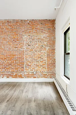 Rented by Compass | media 28