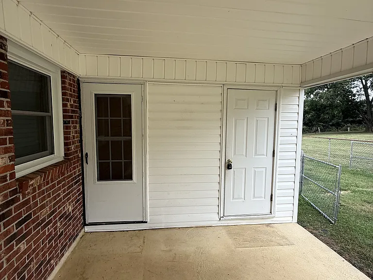 216 Fain Dr — Photo 5