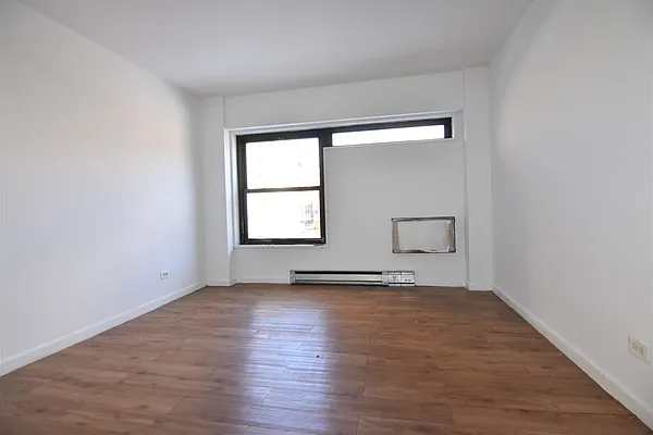 Rented by Bohemia Realty Group | media 5