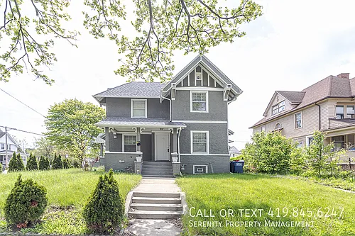 901 Lincoln Ave Photo 1