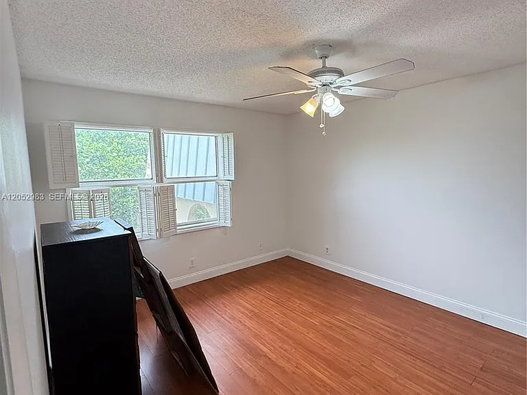 5961 N Falls Circle Dr #408 — Photo 18
