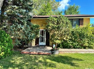 59 CLERMONT CRESCENT, Regina, SK S4N 4T5