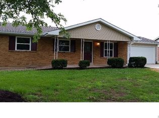 3205 Stonehenge Dr, Saint Charles, MO