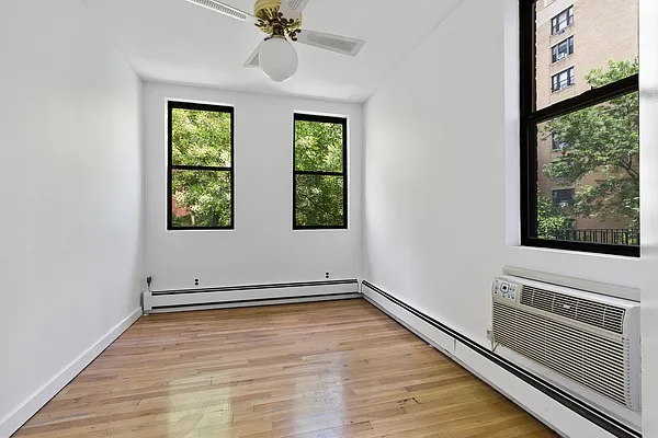 Rented by Corcoran | media 6