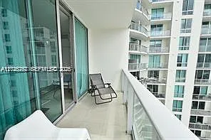 300 S Biscayne Blvd #T-2609 — Photo 15