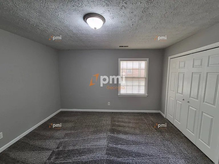 808 Wilson Cir SW — Photo 8