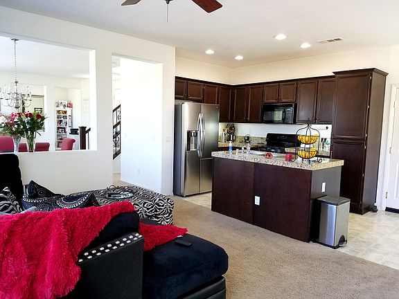 3rd image of 27763 Summer Grove Pl