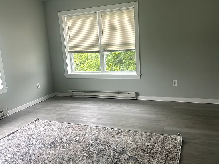 3265 E River Rd — Photo 19