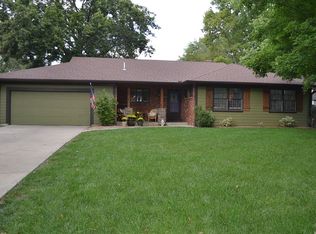 5410 W 79th Ter, Prairie Village, KS 66208