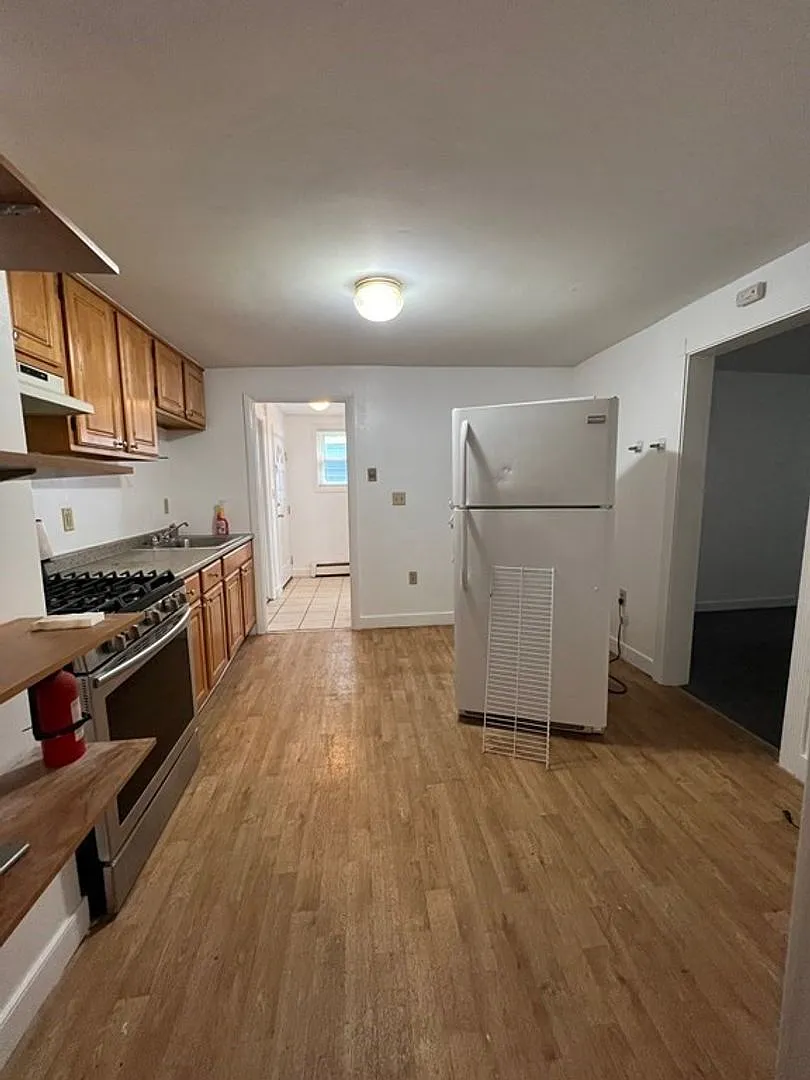 55 Leyden St — Photo 2
