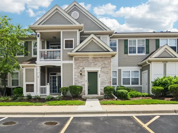 2220 Aurora Dr Unit 23, Hampshire, IL 60140