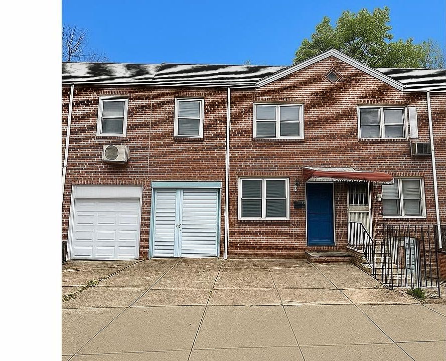 1st image of 1452 E 16th St