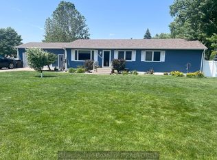 1418 Rosemont Ave, Grand Island, NE 68801