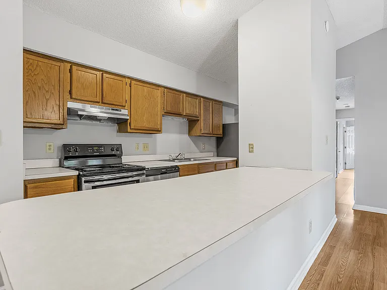 1321 Park Glen Dr #304 — Photo 13