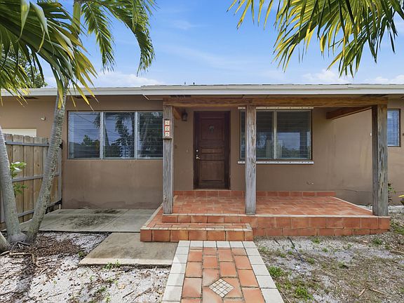 3rd image of 303 Cornell Drive