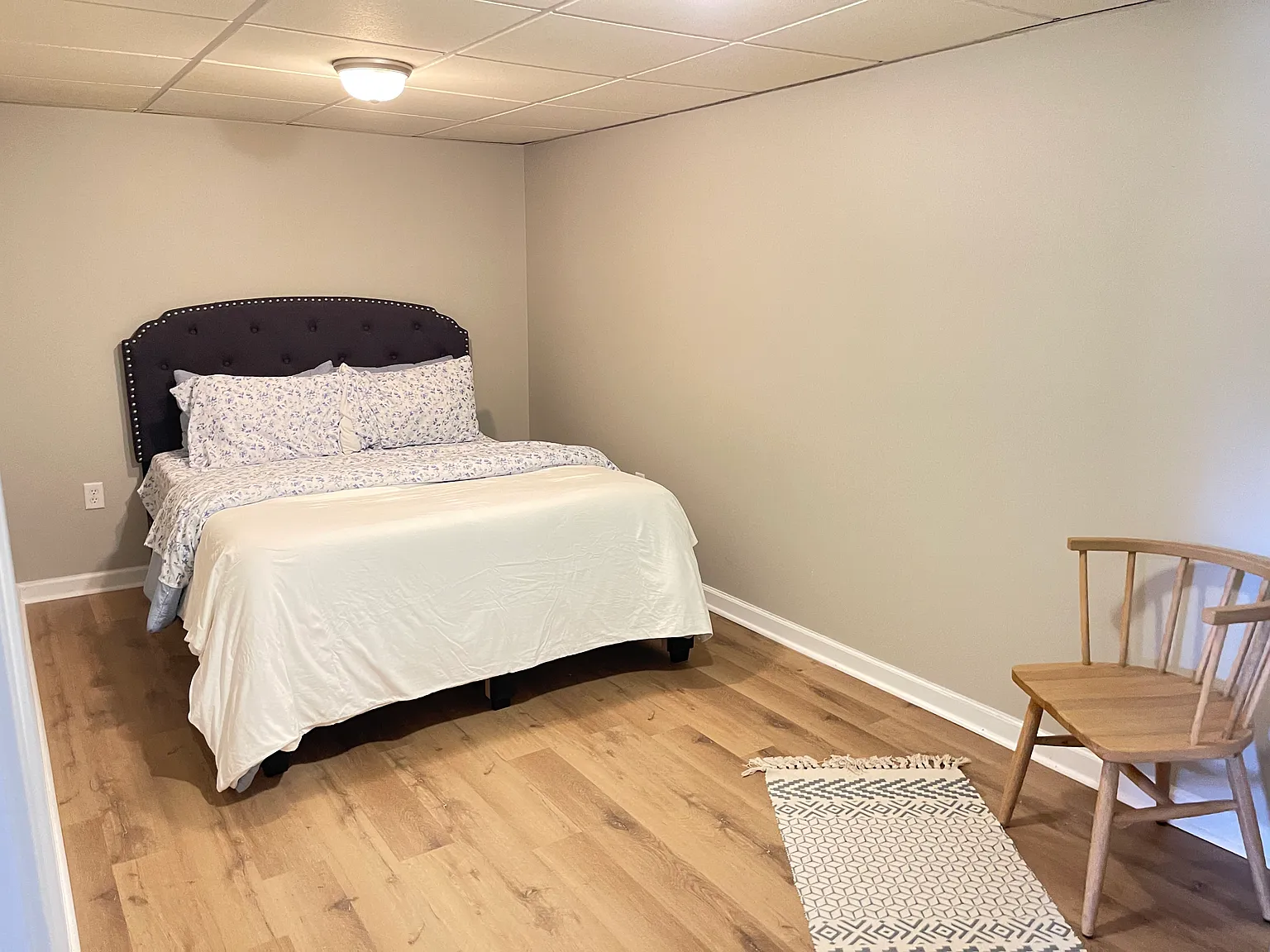 1 bed, 1000 sqft, $1,200 — Photo 2