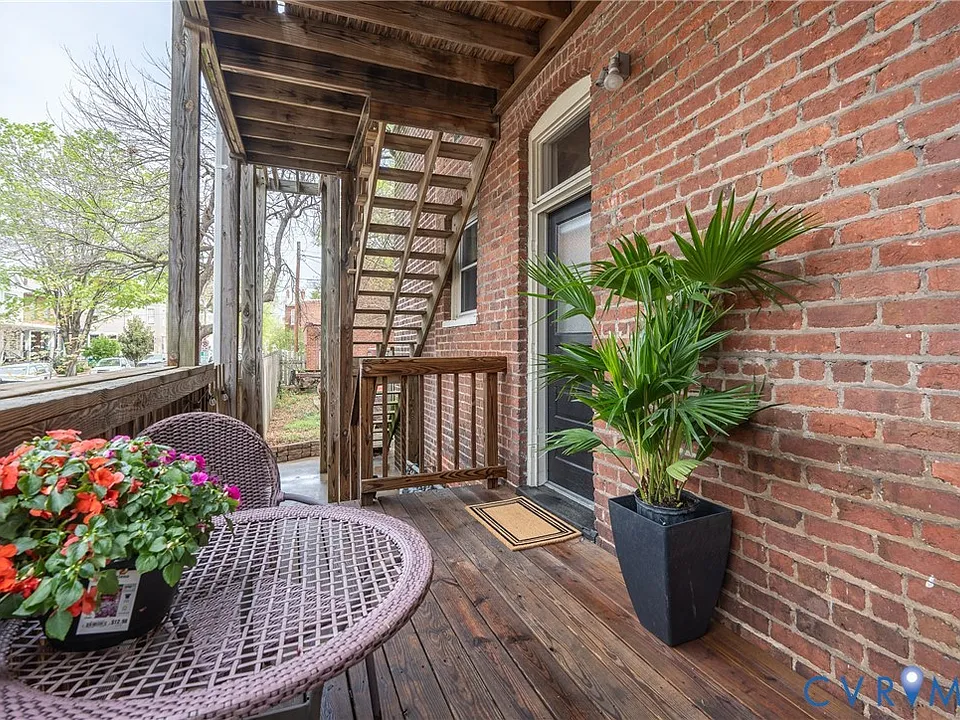 1622 Grove Ave #1B