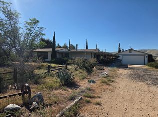 23131 Tussing Ranch Rd, Apple Valley, CA 92308
