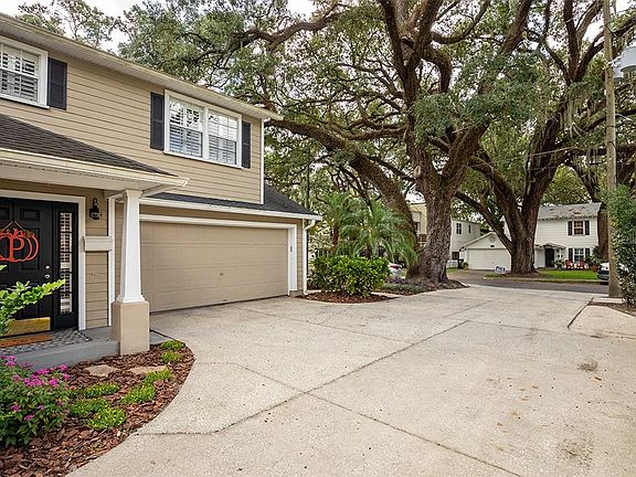 4th image of 221 Emory Pl