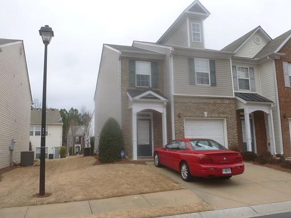 2nd image of 2400 Birkhall Way