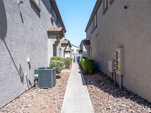 3rd image of 5944 Trickling Descent St Unit 101