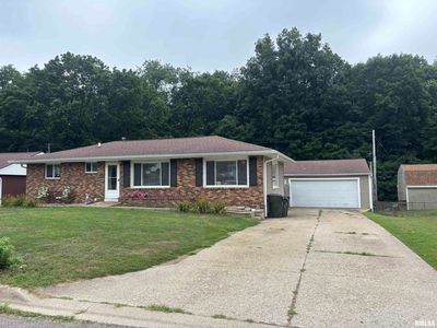 102 W Rio Dr, Washington, IL, 61571