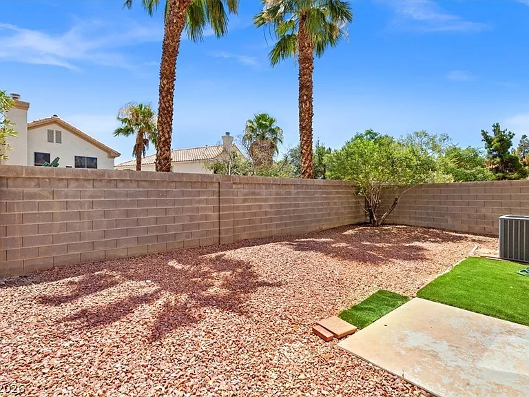 1412 Beaver Spring St — Photo 18