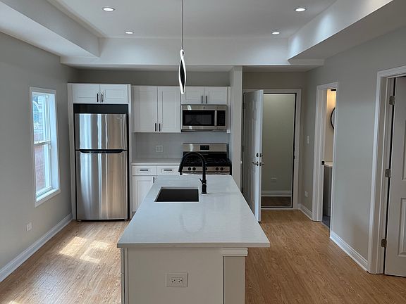2nd image of 4919 W 31st St APT 1R