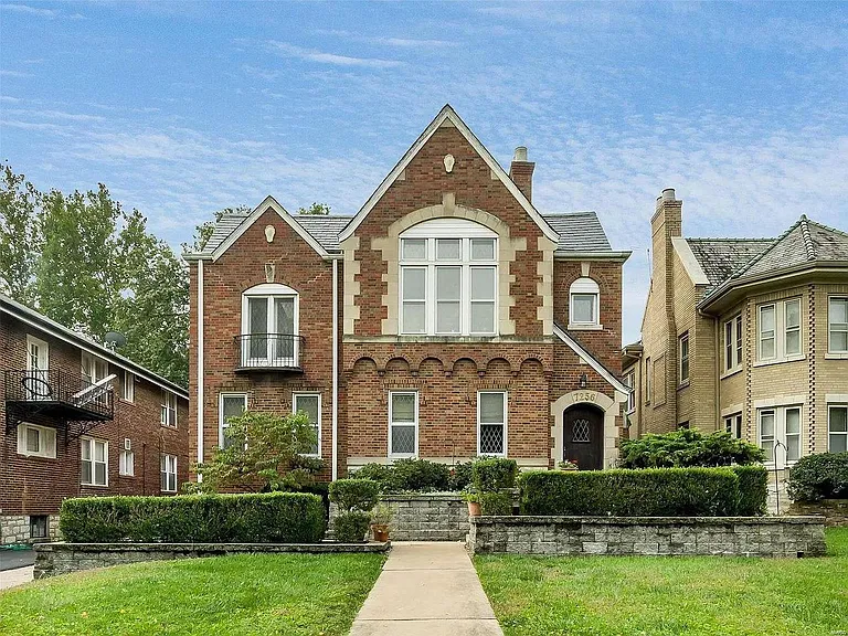 7256 Pershing Ave #A — Photo 2
