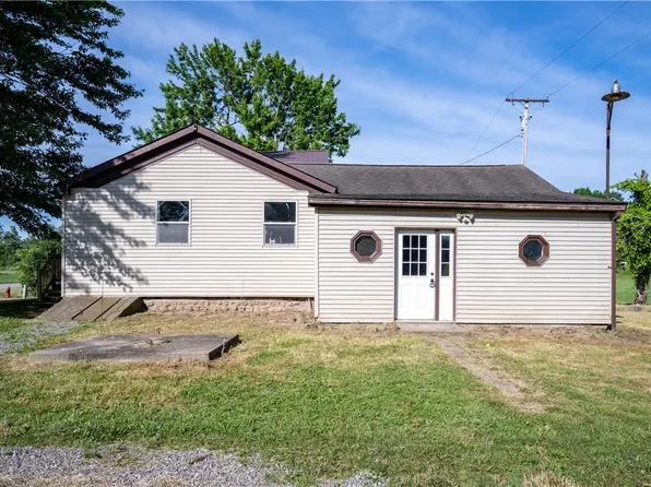 13901 Gillette Rd, Albion, NY 14411