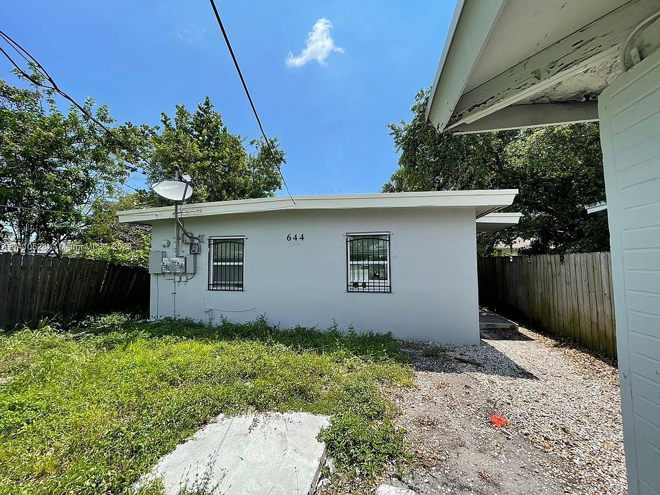 1st image of 644 NW 15th Ter #1
