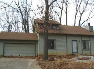 3229 E Belmont St, Springfield, MO 65802