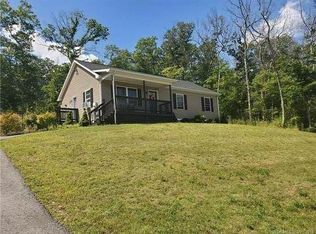 56 Sterling Rd, Moosup, CT 06354