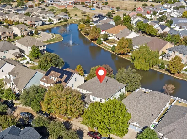 1133 Spanish Moss Dr, Aubrey, TX 76227