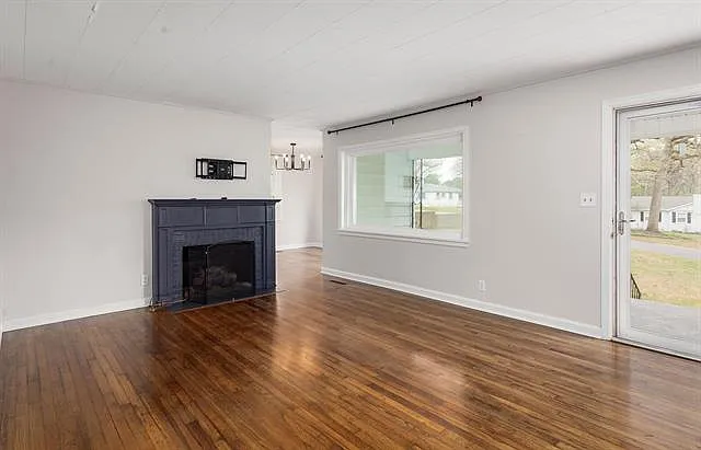 1813 Tune Ave — Photo 5