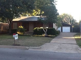 4828 Almena Rd, River Oaks, TX 76114