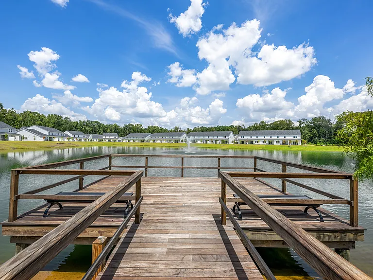 Clear Lake Reserve Townhomes — Photo 12