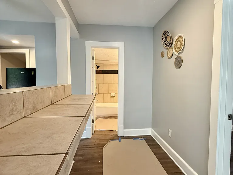 1427 W 54th St #3 — Photo 12