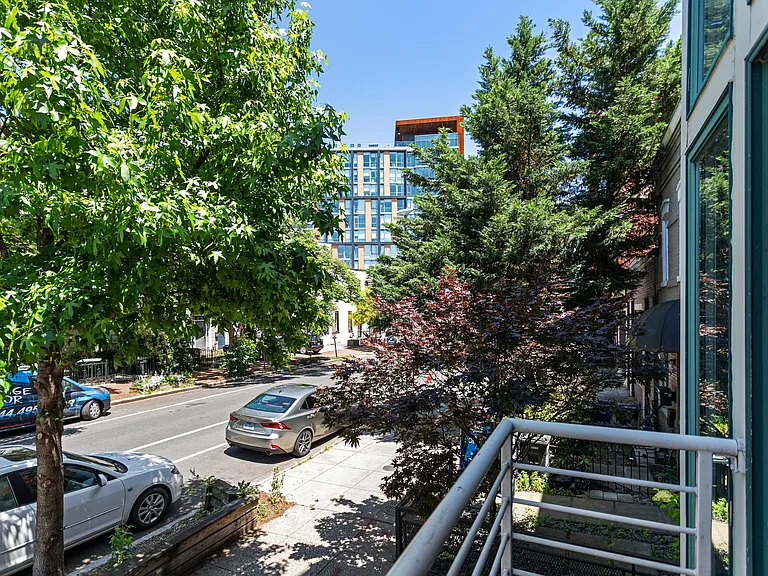 2131 10th St NW #3 — Photo 21