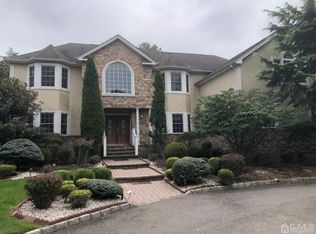 105 Mount Pleasant Ave, Edison, NJ 08820