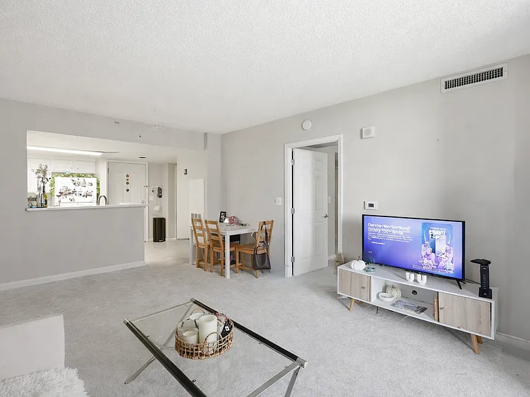 Generous Living Space