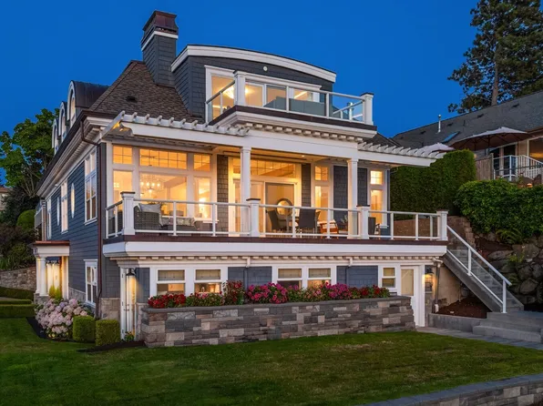 702 2nd Street S, Kirkland, WA 98033